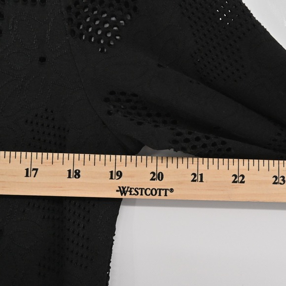 CLARA SUN WOO Womens Laser Floral Top Size XS Whimsigoth Lace Black Asymmetric - Picture 3 of 11